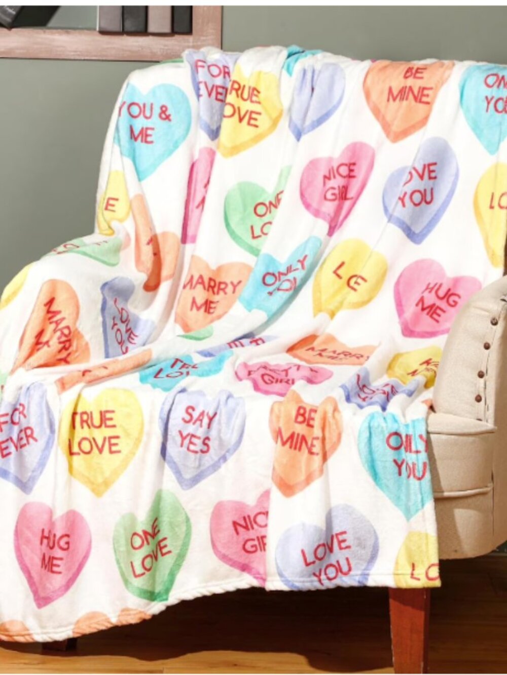 Plush Cozy Candy Hearts Throw Blanket NWT